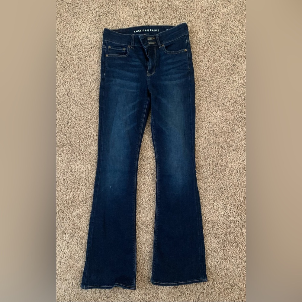 American Eagle Hi-rise artist Flare Jeans